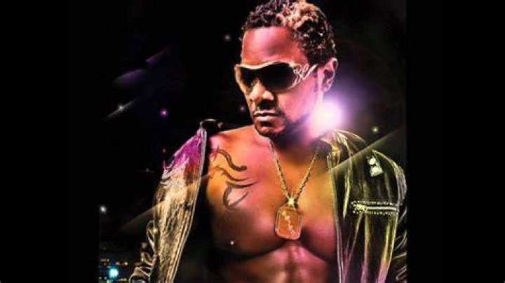 Awilo carolina lyrics