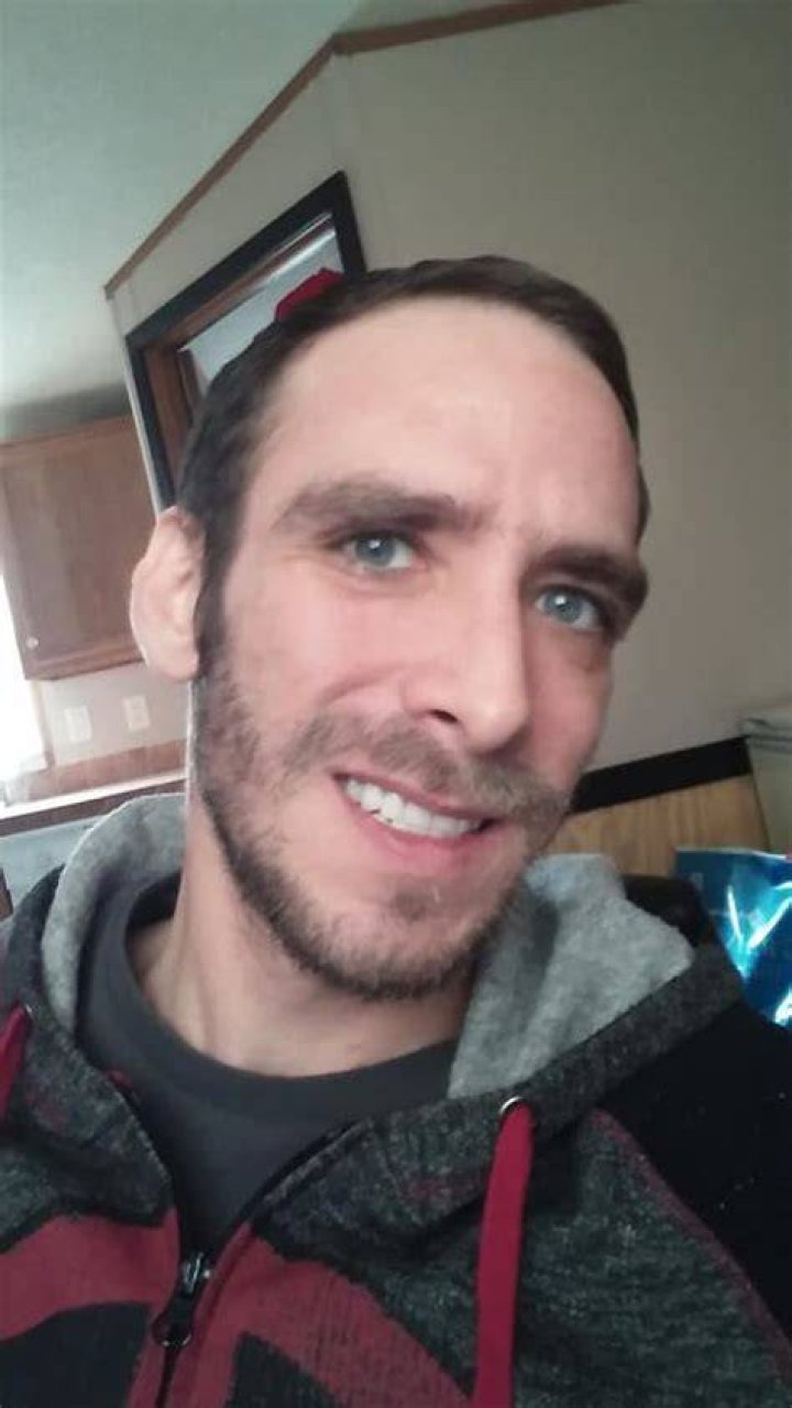 Robert Dishong Car Accident; Senior Programmer, Robert Dishong Passes Away In DUI